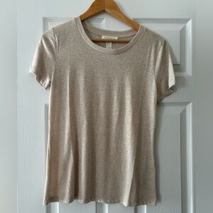 Forever 21 Shorts Sleeve T-shirt